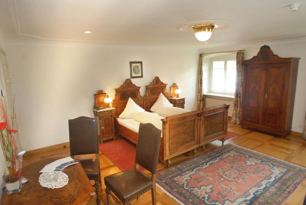 Hotel Gasthof Löwen Vaduz Zimmer foto